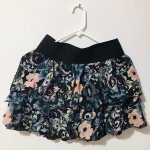 Floral Ruffle mini skirt by Full Tilt size M